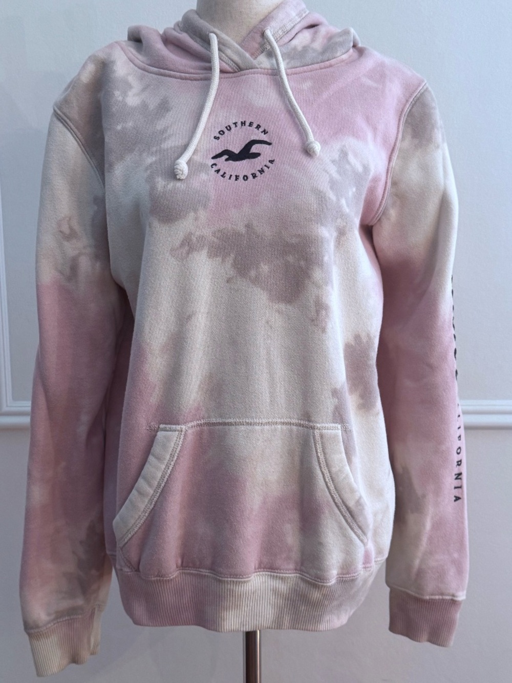 Hollister California Pink Tie-Dye Southern California Graphic Hoodie Sz L